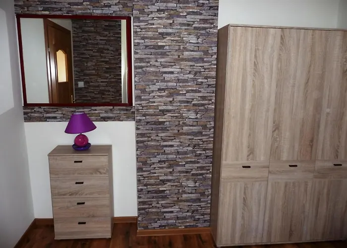 Milka بيت خشبي *